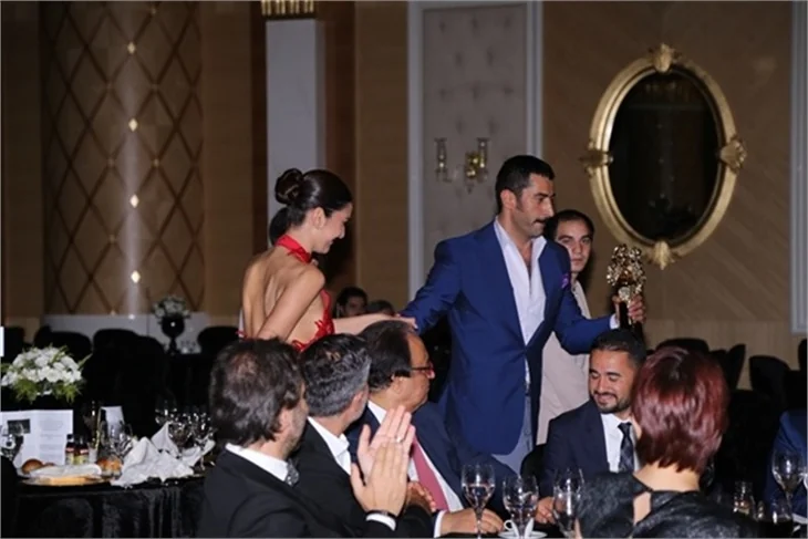 Karadayı ile Medcezir'in yıldızları bir arada!