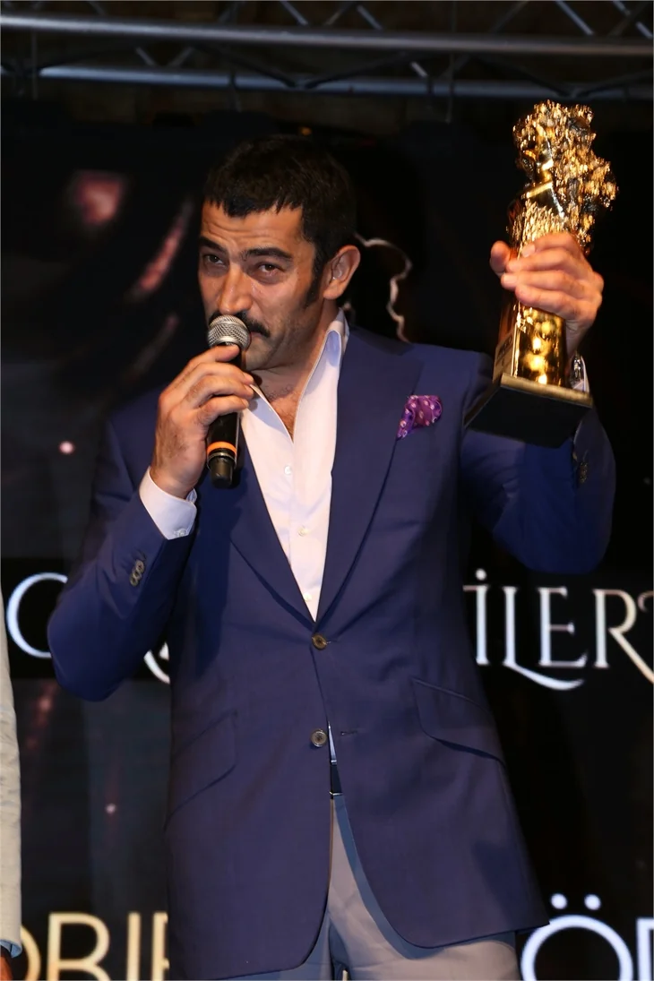 Karadayı ile Medcezir'in yıldızları bir arada!