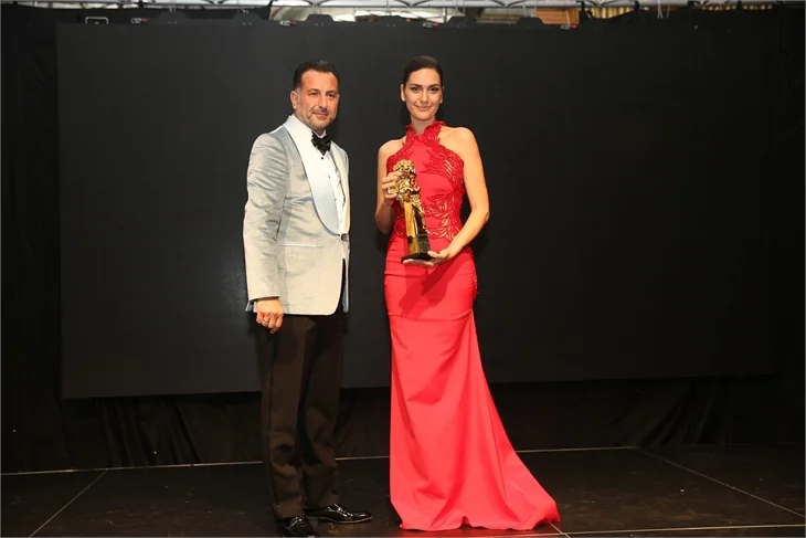 Karadayı ile Medcezir'in yıldızları bir arada!