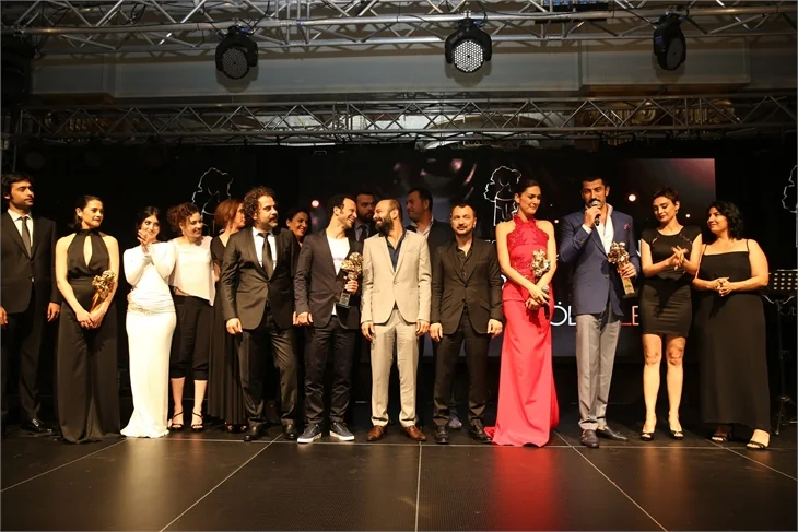 Karadayı ile Medcezir'in yıldızları bir arada!