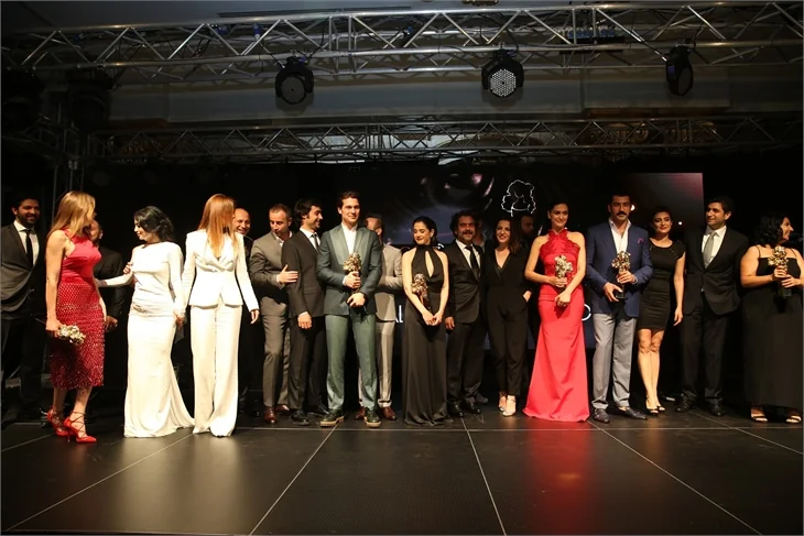 Karadayı ile Medcezir'in yıldızları bir arada!