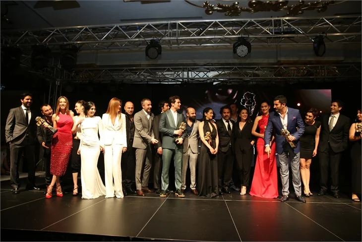 Karadayı ile Medcezir'in yıldızları bir arada!
