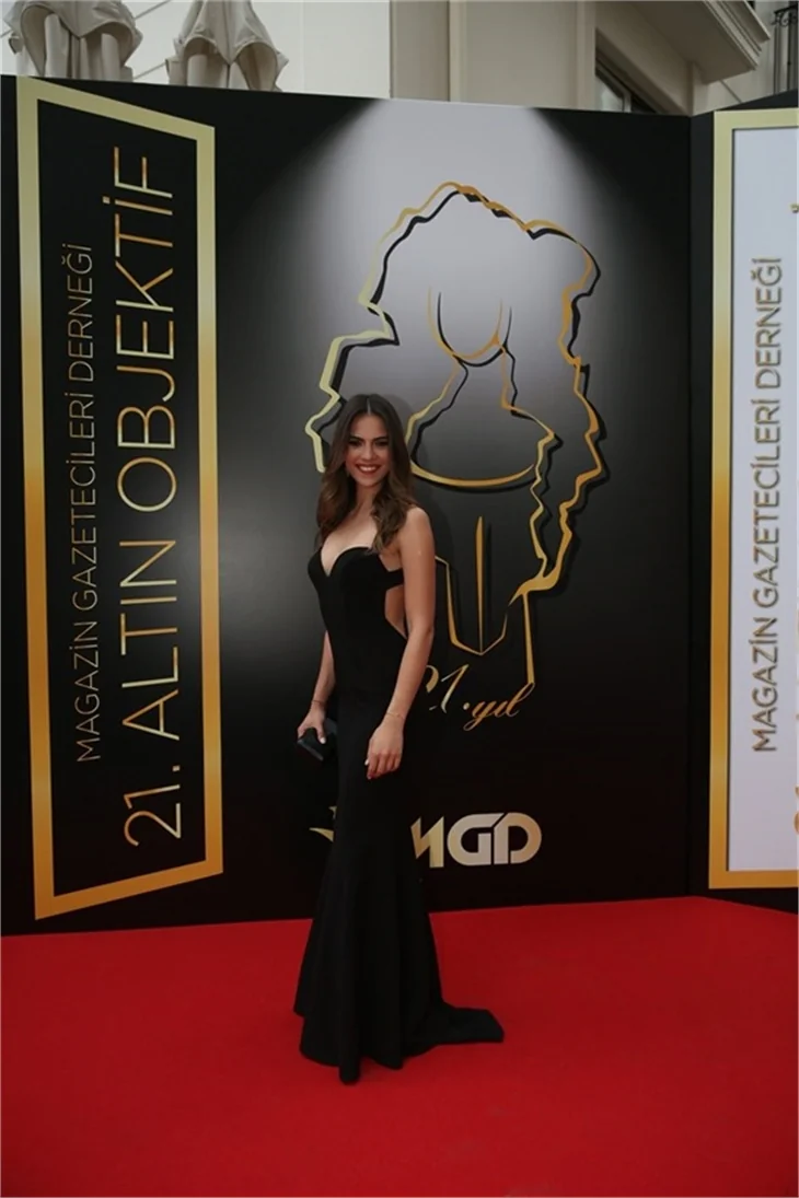 Karadayı ile Medcezir'in yıldızları bir arada!