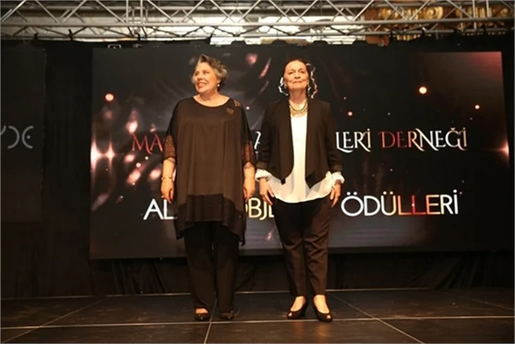 Karadayı ile Medcezir'in yıldızları bir arada!