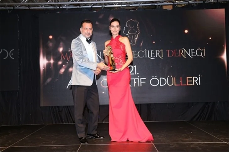 Karadayı ile Medcezir'in yıldızları bir arada!