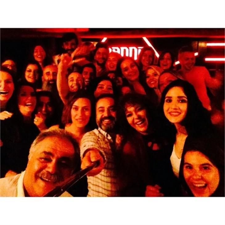 "Bedel" veda partisi