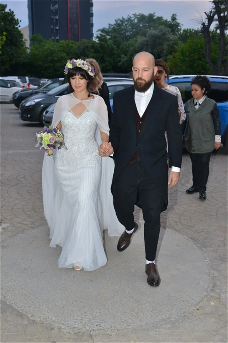 Athena Hakan evlendi!