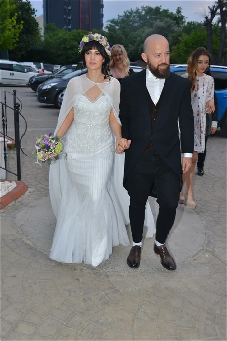 Athena Hakan evlendi!