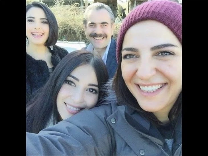 Bergüzar Korel'den Karadayı'ya veda kareleri...