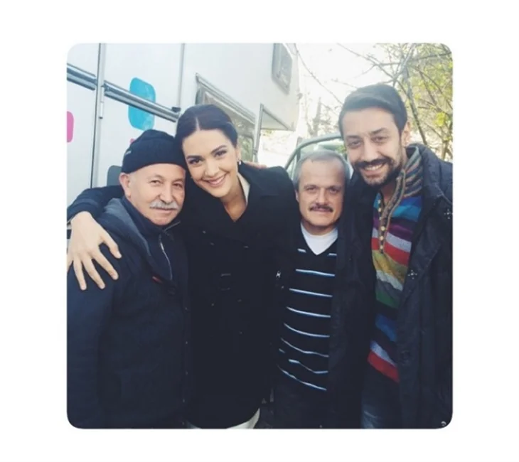 Bergüzar Korel'den Karadayı'ya veda kareleri...