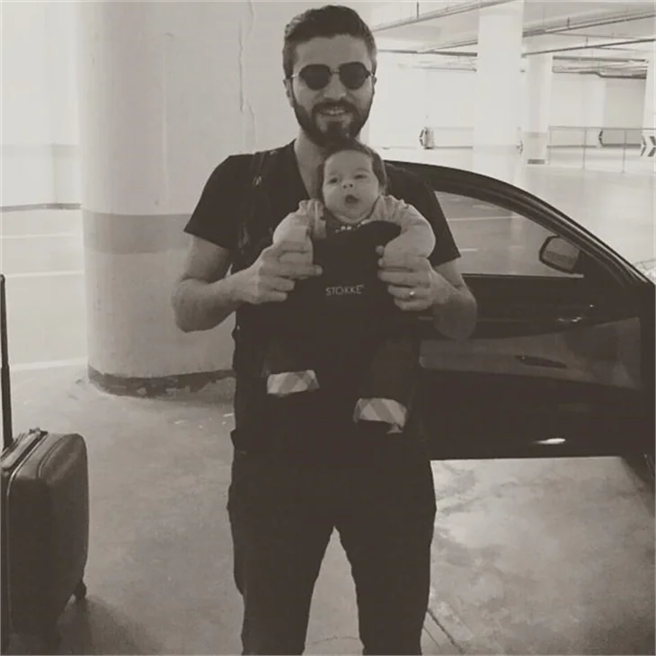 Ece Erken 'Uçar' Soyadını neden sildi