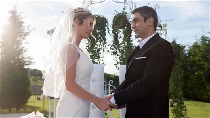 Çiğdem Batur, Kurtlar Vadisi Pusu'ya veda etti!
