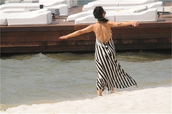 Hande Yener'in rüzgarla imtihanı!
