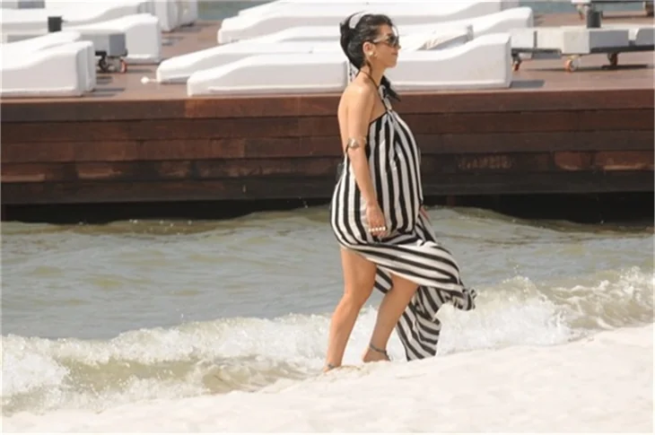 Hande Yener'in rüzgarla imtihanı!