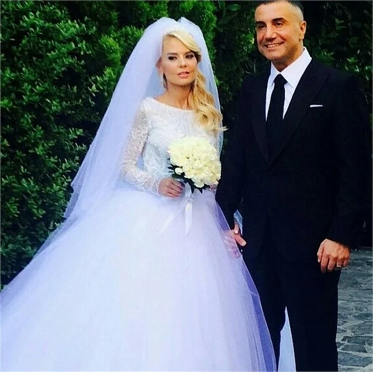 Sedat Peker ve Özge Peker'in düğününe ünlü akını