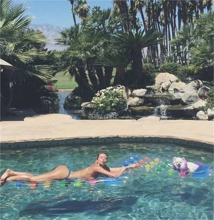 Ünlülerin tatil Selfie'leri!