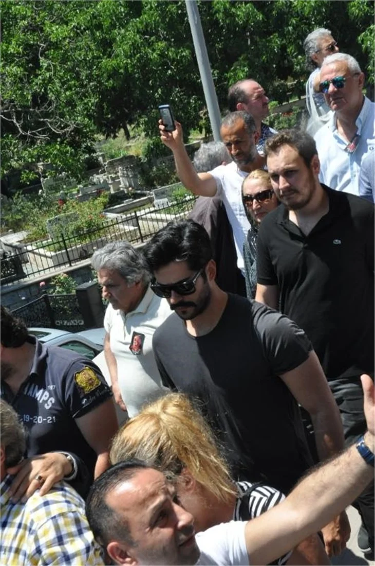 Sümer Tilmaç son yolculuğuna uğurlandı!