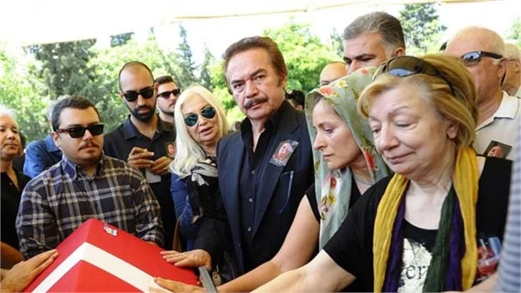 Sümer Tilmaç son yolculuğuna uğurlandı!