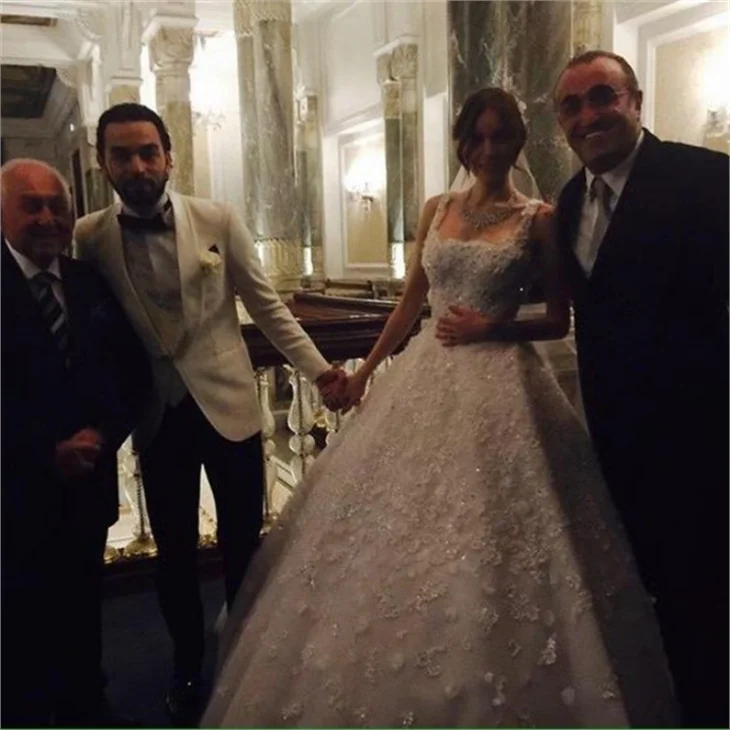 Galatasaray'ın kaptanı Selçuk İnan'ın düğününden ilk fotoğraflar
