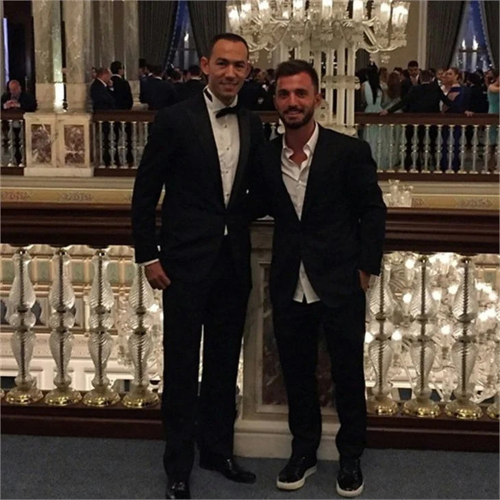 Galatasaray'ın kaptanı Selçuk İnan'ın düğününden ilk fotoğraflar