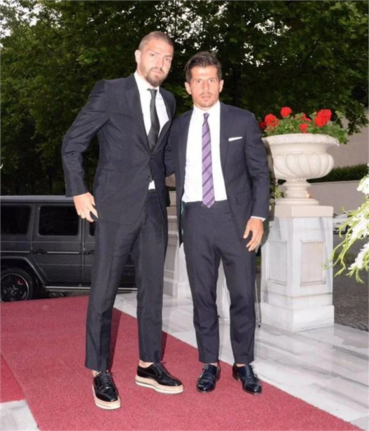 Galatasaray'ın kaptanı Selçuk İnan'ın düğününden ilk fotoğraflar