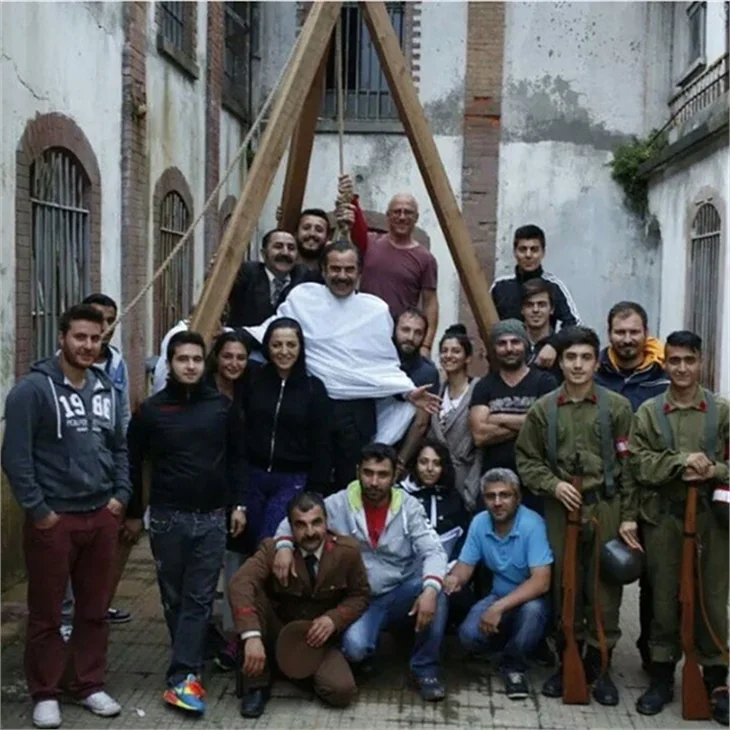 Karadayı oyuncularından veda kareleri