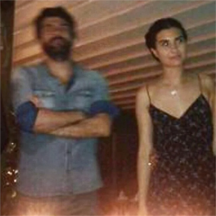 Kara Para Aşk ekibinden final yemeği