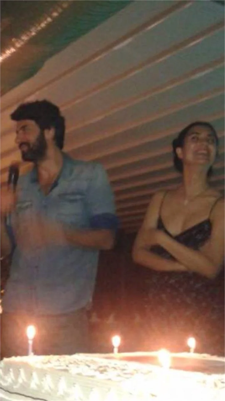 Kara Para Aşk ekibinden final yemeği