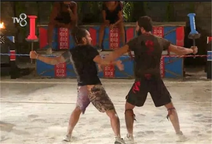 Survivor'da ödül oyununu kim kazandı?