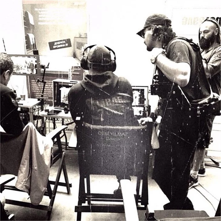 Cem Yılmaz'ın yeni filminin set arkası fotoğrafları