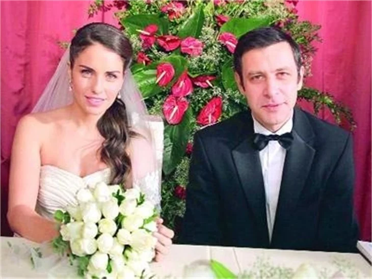 Diziler ve düğün sahneleri