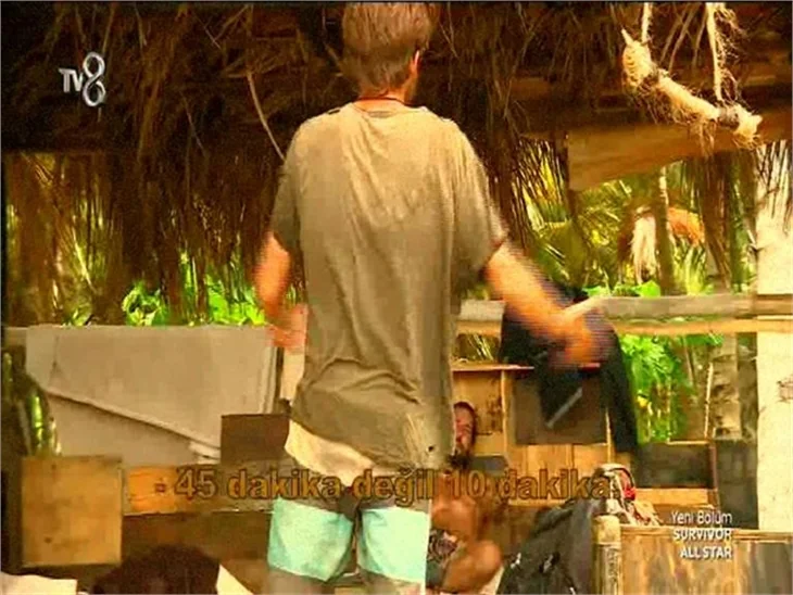 Survivor Allstar'da Hakan ve Doğukan arasında isim yazma tartışması