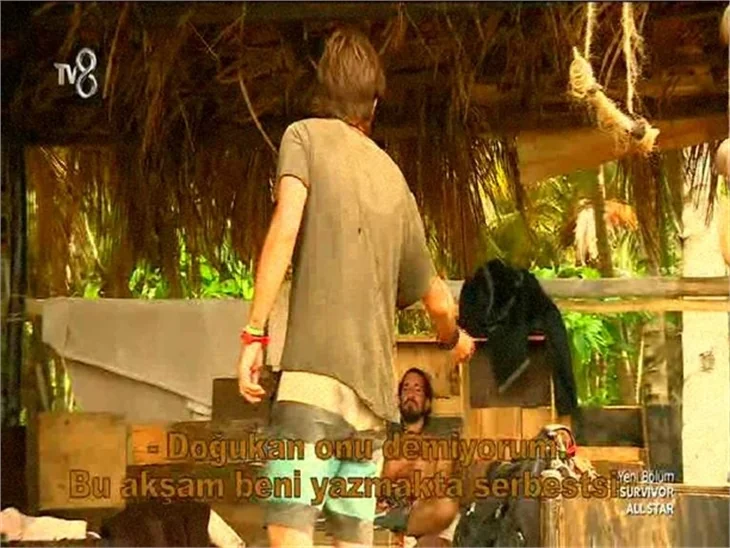 Survivor Allstar'da Hakan ve Doğukan arasında isim yazma tartışması