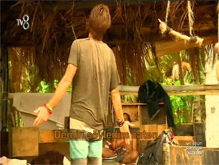 Survivor Allstar'da Hakan ve Doğukan arasında isim yazma tartışması