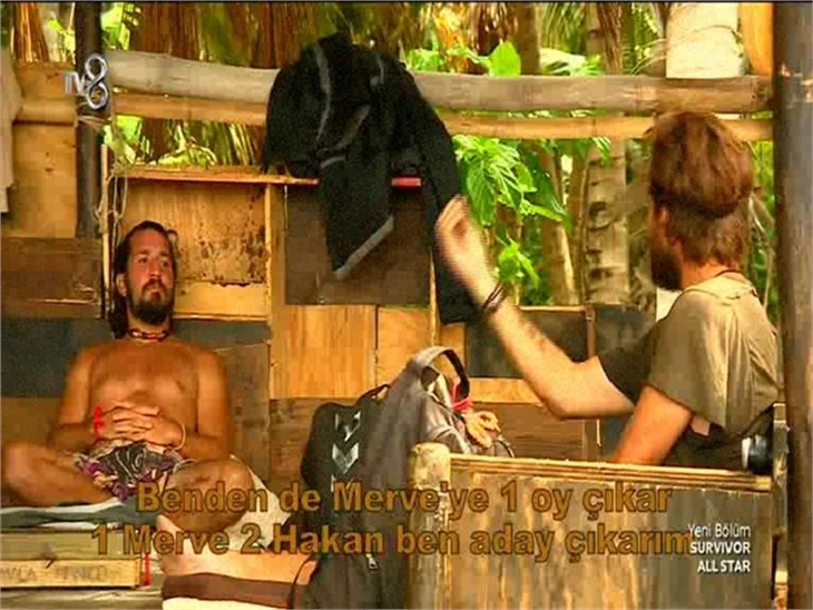 Survivor Allstar'da Hakan ve Doğukan arasında isim yazma tartışması
