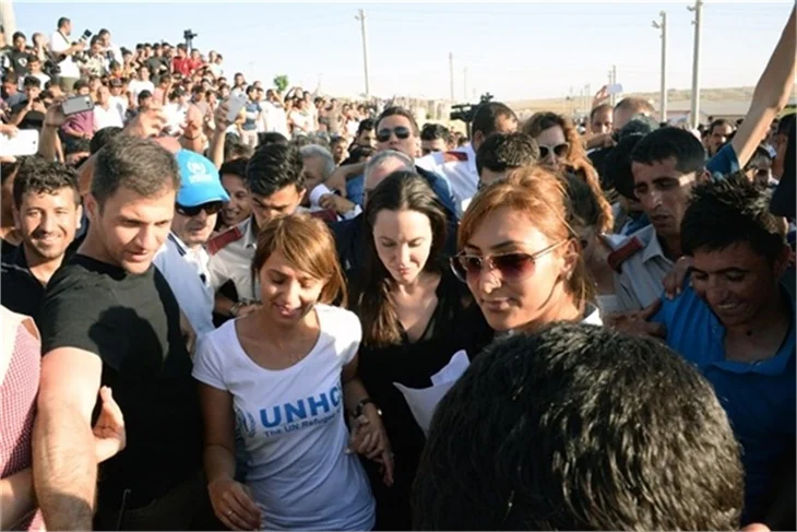Angeline Jolie Mardin'de!