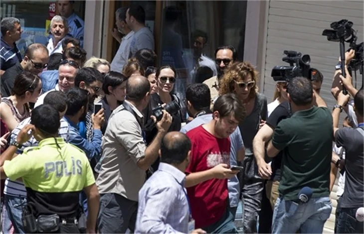 Angeline Jolie Mardin'de!