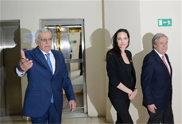 Angeline Jolie Mardin'de!