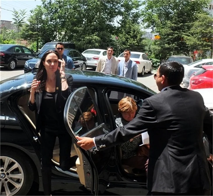 Angeline Jolie Mardin'de!