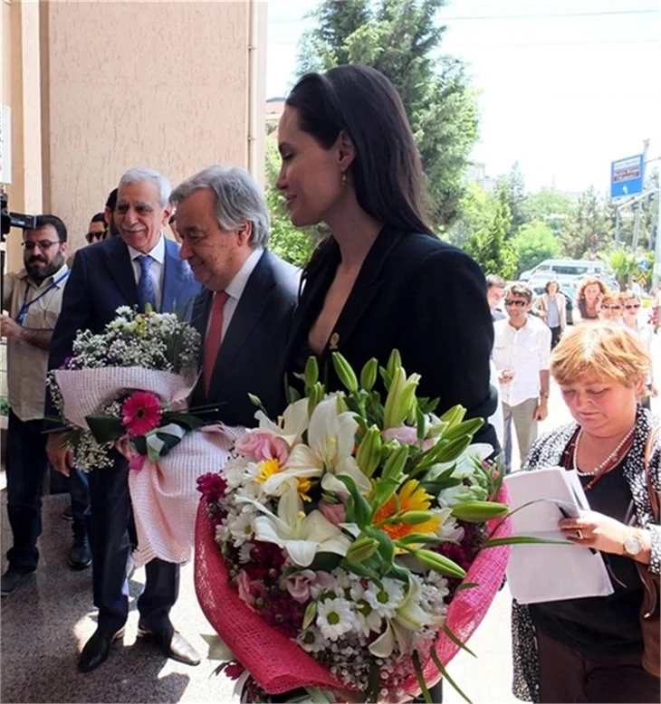 Angeline Jolie Mardin'de!
