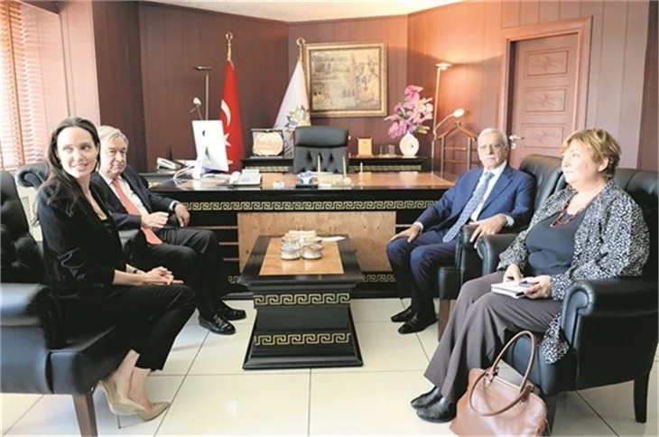 Angeline Jolie Mardin'de!