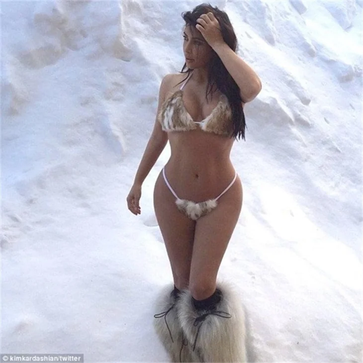 Scarlett Johansson, Kim Kardashian'ı yendi!