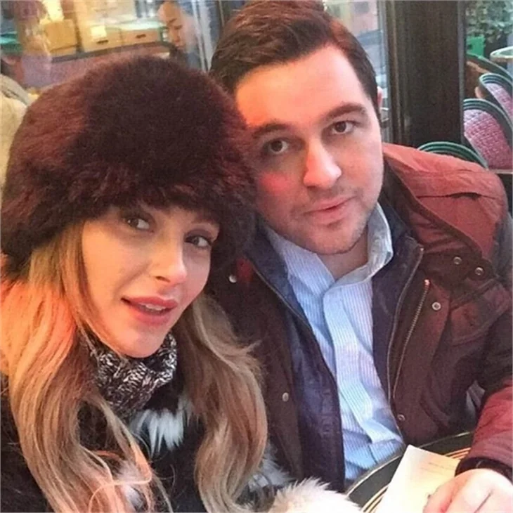 Özge Ulusoy'dan Hacı Sabancı'ya romantik mesaj!