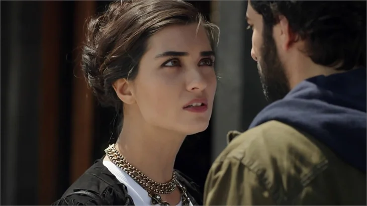 Tuba Büyüküstün'den Kara Para Aşk'a veda mesajı