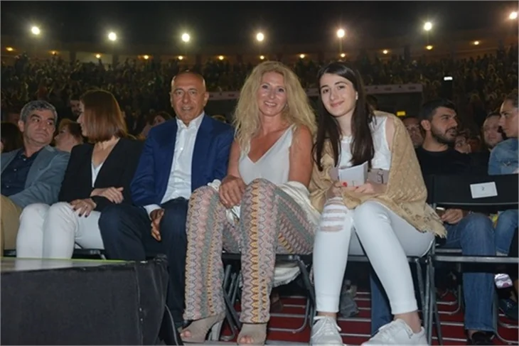 Ajda Pekkan yaktı geçti!