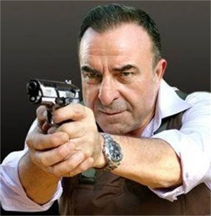 Arka Sokaklar'ın final kararı sosyal medyayı salladı!