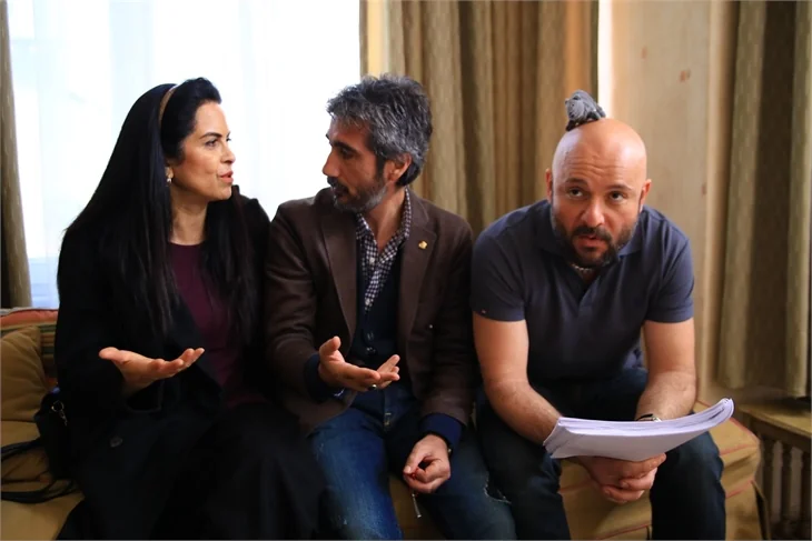 Paramparça dizisinin kamera arkası görüntüleri