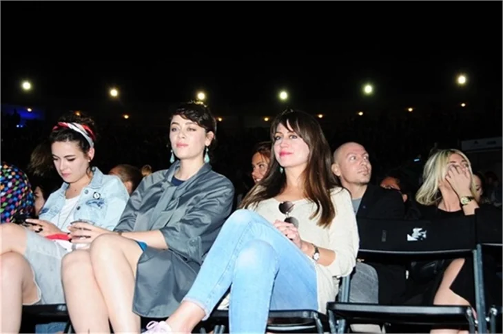 MFÖ konserine ünlü akını!