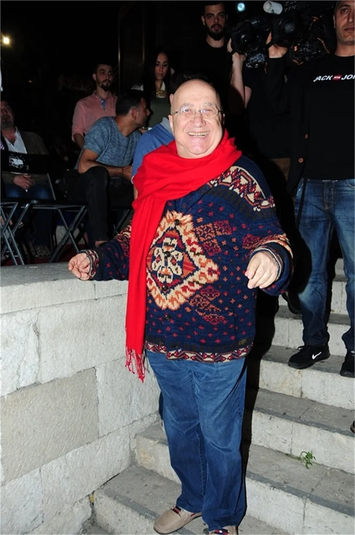 MFÖ konserine ünlü akını!