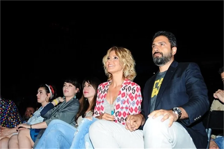 MFÖ konserine ünlü akını!